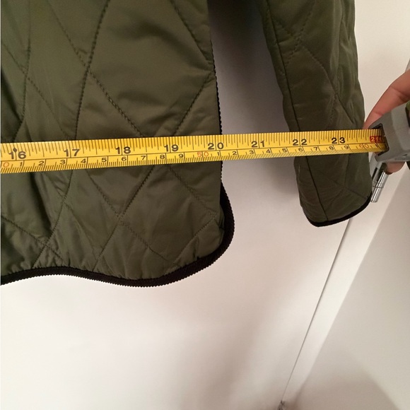 Barbour Khaki Green Quilted Jacket with Corduroy Collar (NWT) - Picture 9 of 13